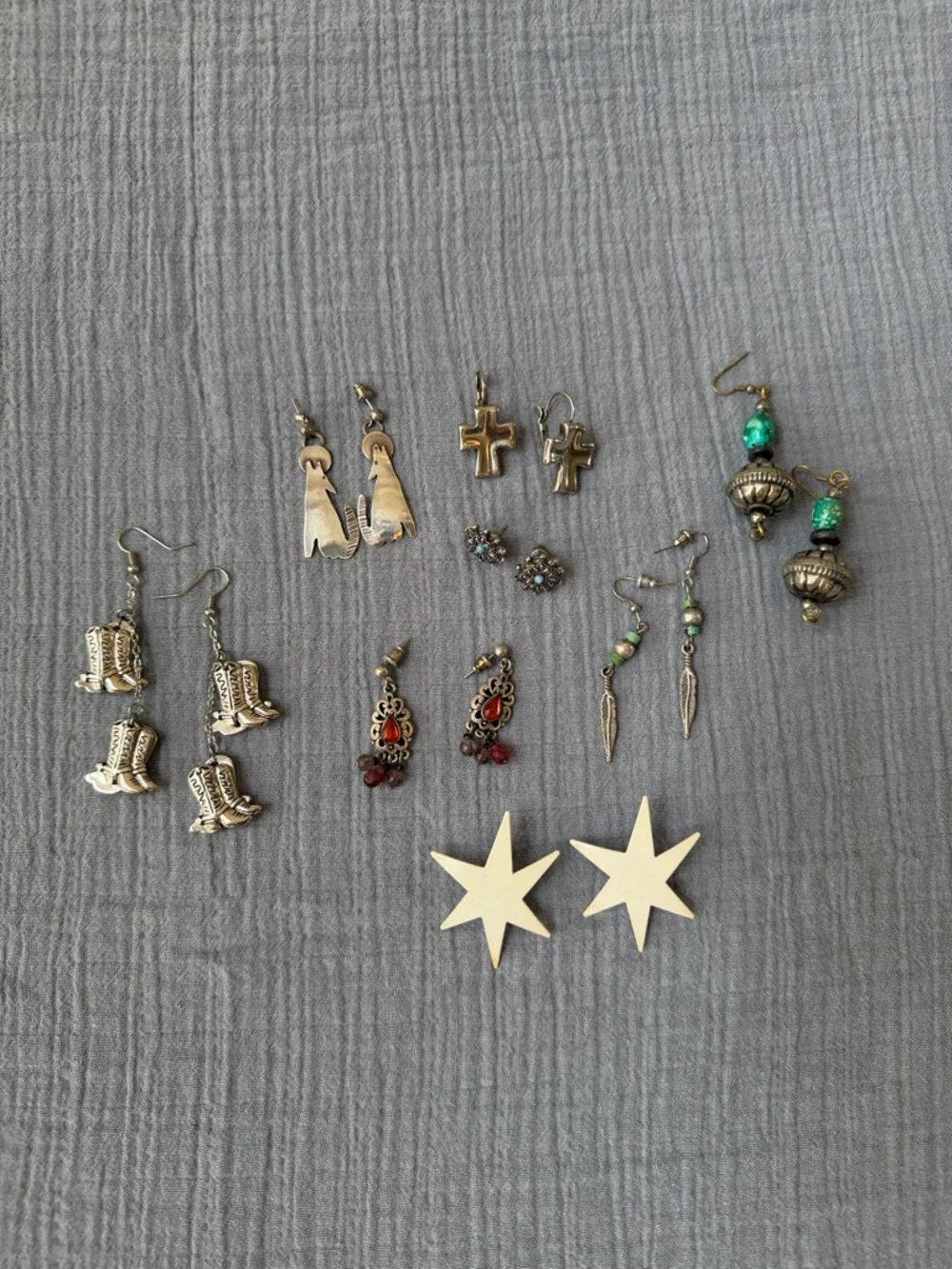 Mixed Women’s Earring Set - Silver, Turquoise, Red EUC 8 Pairs